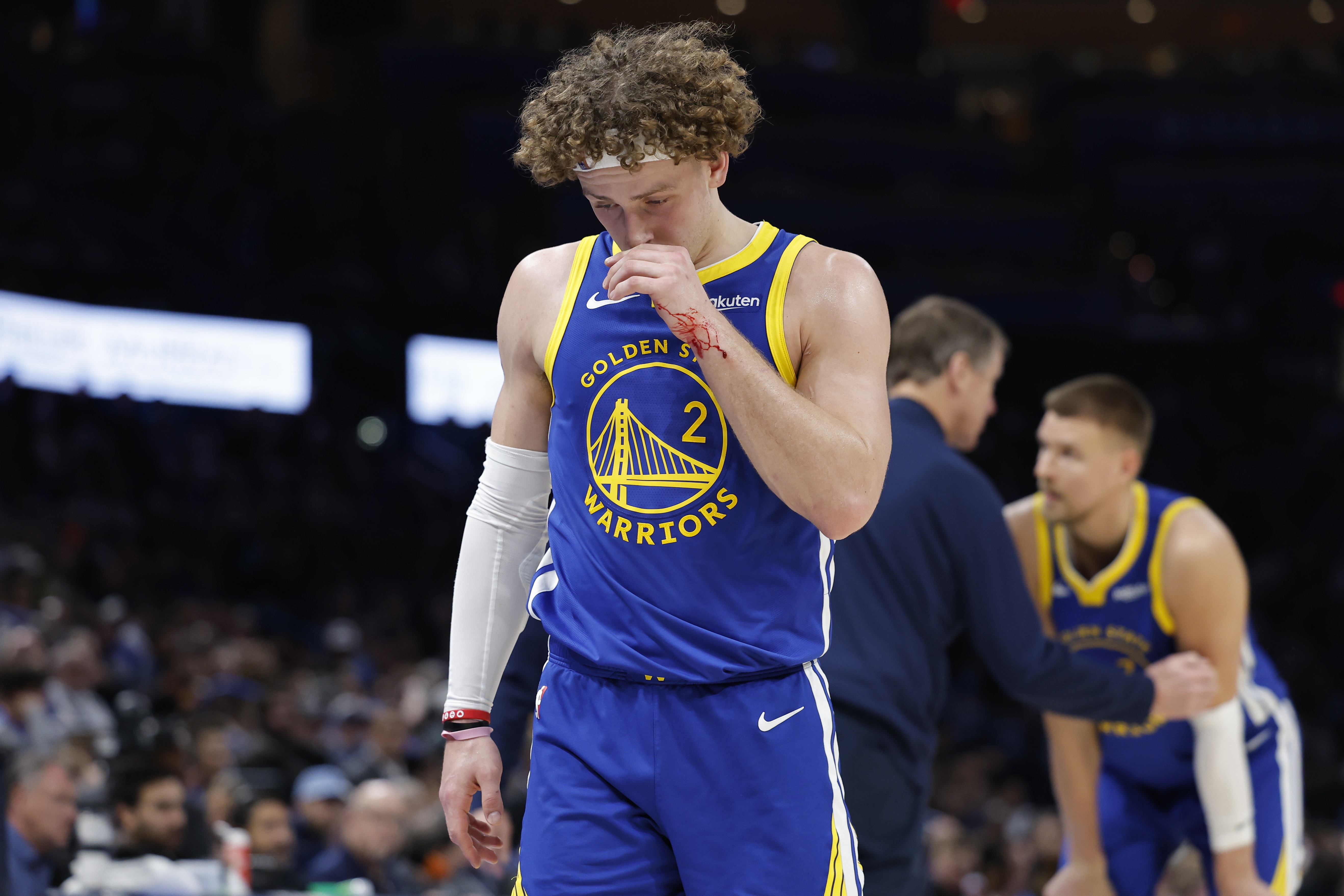 开云官方直播-五连败后彻底掉队！你觉得本赛季勇士最终会取得什么排名？